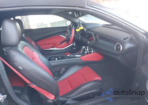 2024 Chevrolet Camaro Rwd 2Lt z USA, uszkodzony, nr VIN 1G1FD3DS1R0103252